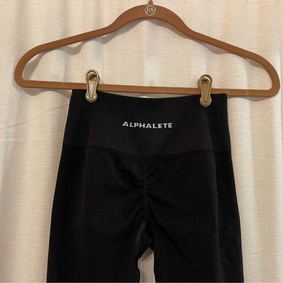 Alphalete amplify, size small- black - Picture 2 of 3